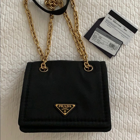 prada tessuto chain